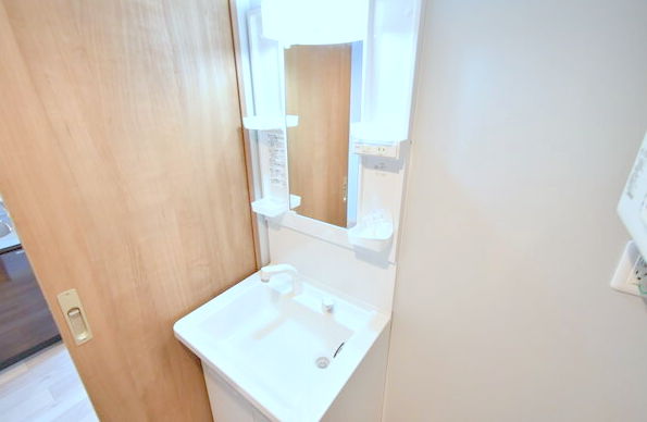 洗面設備　シャンプードレッサーです☆