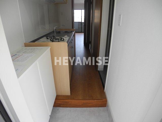 玄関　※室内画像は別号室のもの