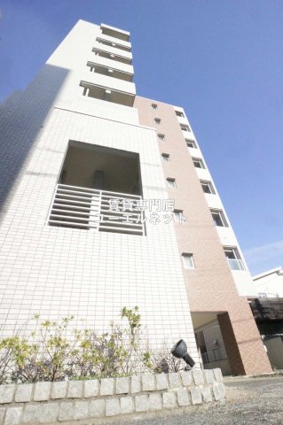 建物外観　シンプルで洗練されたデザインが毎日の暮らしに心地よさをプラス