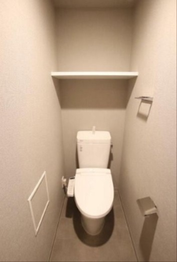 トイレ　※同仕様写真含む