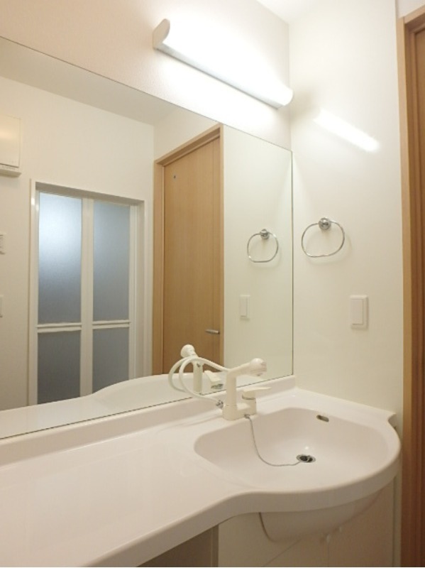 洗面設備　図面と現状に相違がある場合には現状を優先