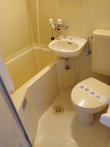 バス・シャワールーム　３点ユニットバス