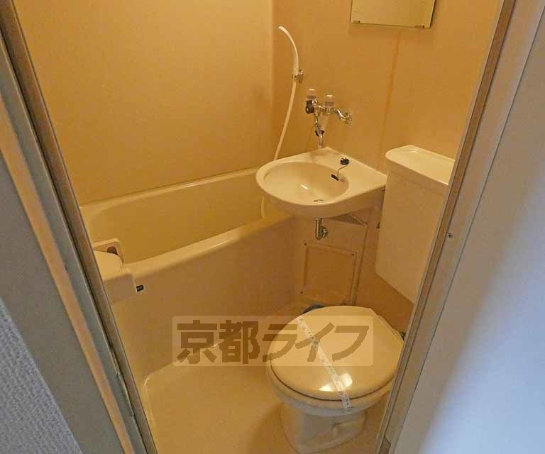 バス・シャワールーム　ユニットバスです。