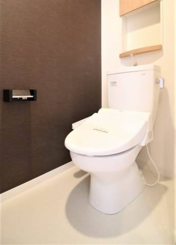 トイレ　ウオシュレット付きです