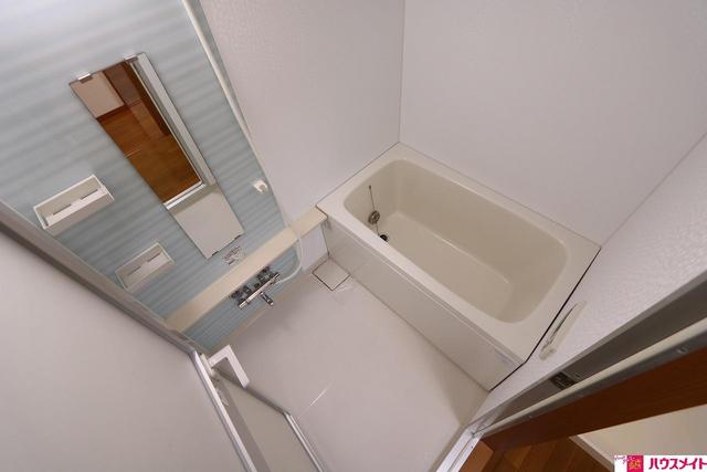 バス・シャワールーム　追焚き機能付バス♪