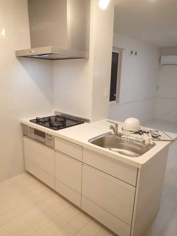 キッチン　同型タイプ物件の写真です。