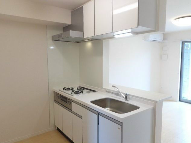 キッチン　人気のカウンターキッチンです。