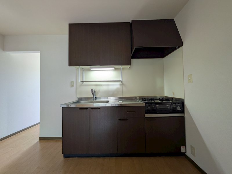 キッチン　※同物件別部屋画像の為仕様が異なる場合がございます