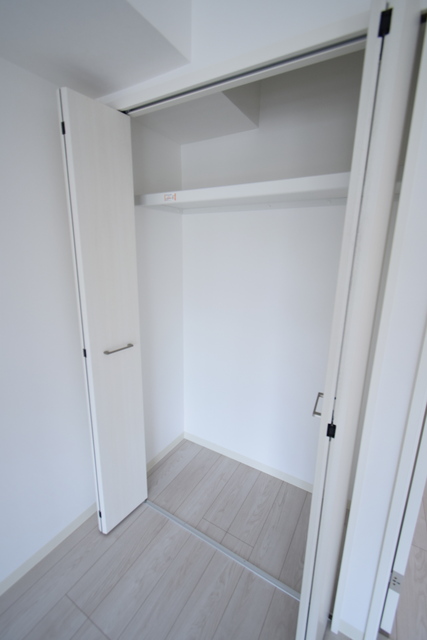 収納　クローゼット付き
