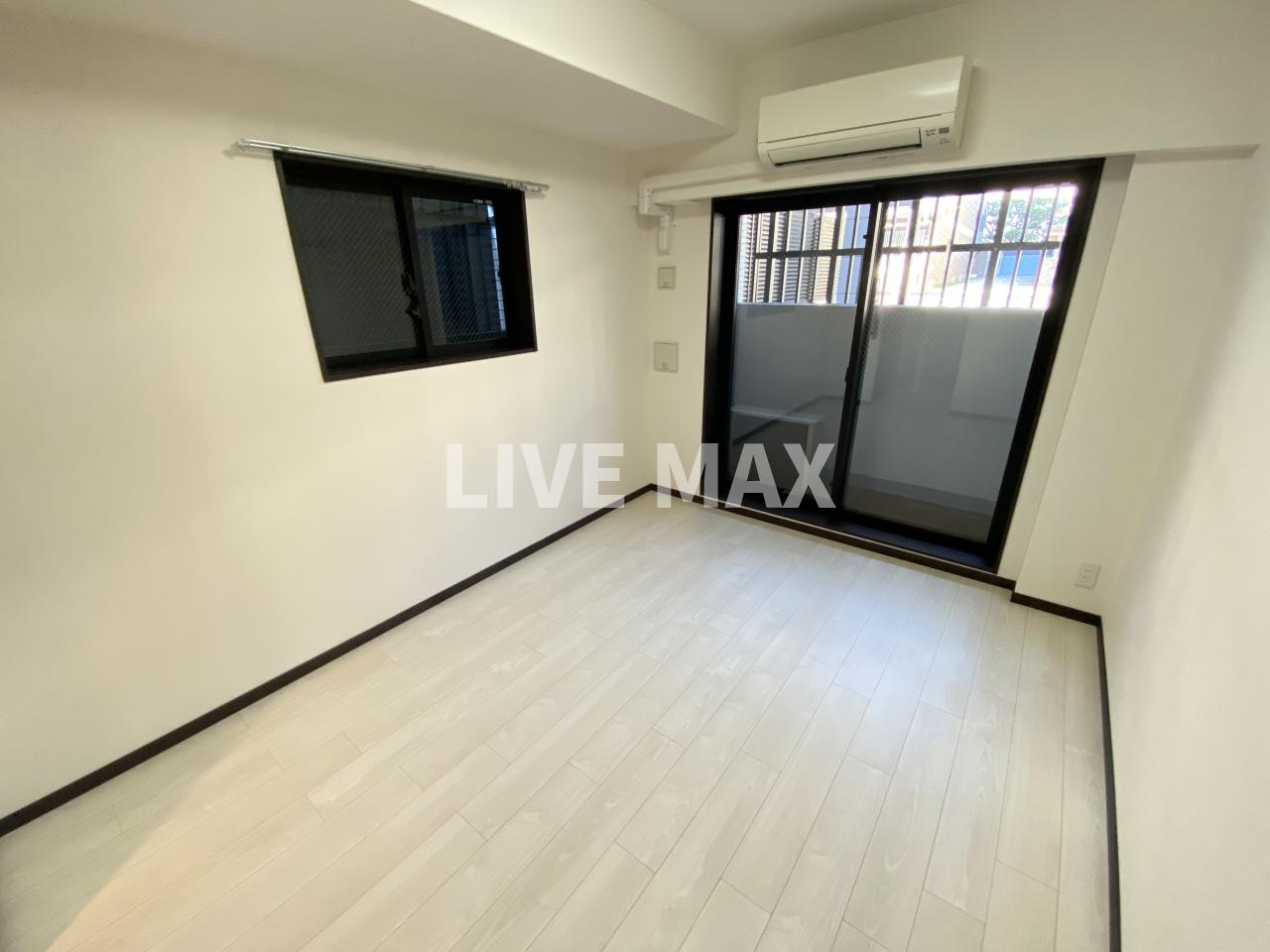 居室・リビング　※反転タイプ