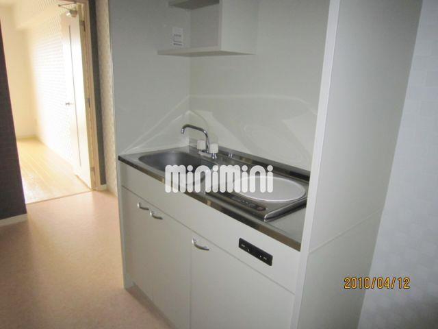 キッチン　ＩＨヒーター搭載でお掃除が楽々ですね