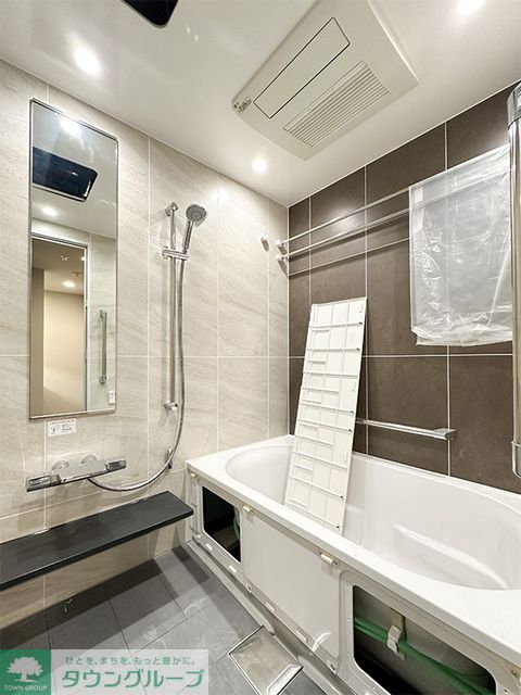 バス・シャワールーム　※写真は同タイプ住戸です。