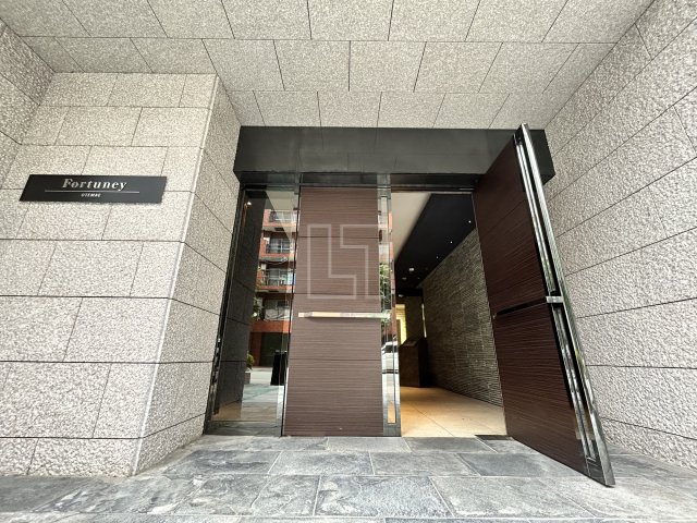 エントランス　Fortuney大手前（フォーチュニー大手前）　エントランス