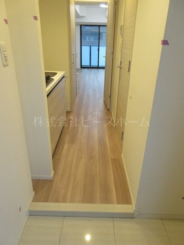 玄関　※別号室参考写真