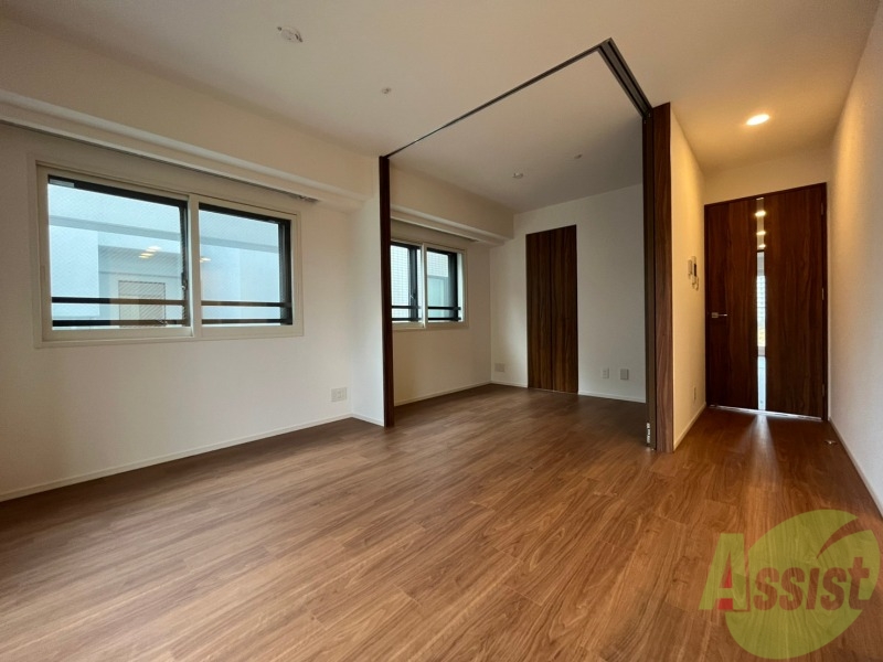 居室・リビング　広くてキレイなお部屋が広がっていて、充実した生活が送れそう。