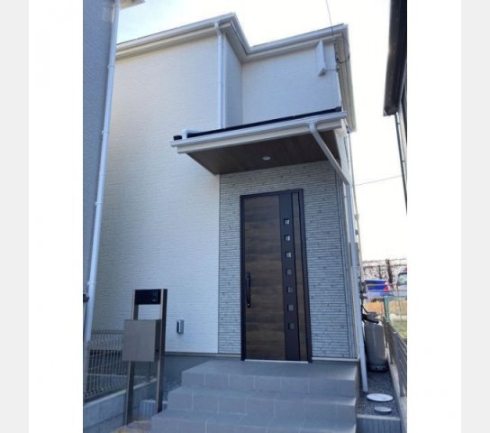 建物外観　★ペット相談★TVドアホン★宅配BOX★エアコン★南西向き★