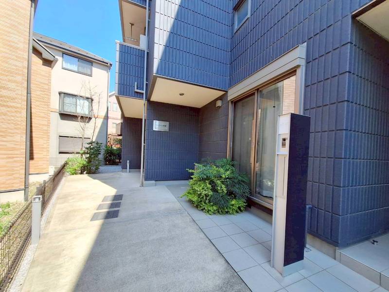 エントランス　★エントランス★