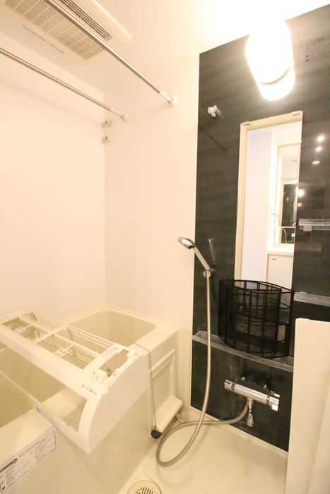 バス・シャワールーム　※別部屋写真参照