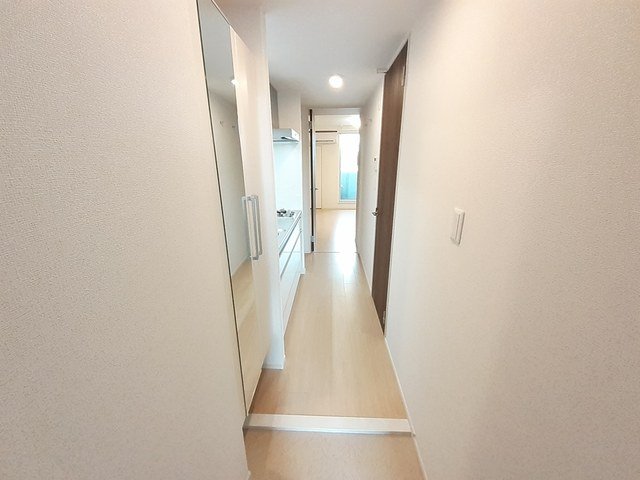 玄関　収納もある玄関です