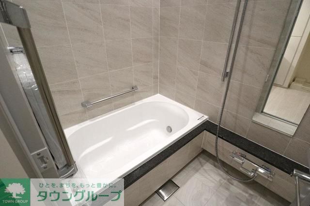 バス・シャワールーム　※写真は同タイプ住戸です。