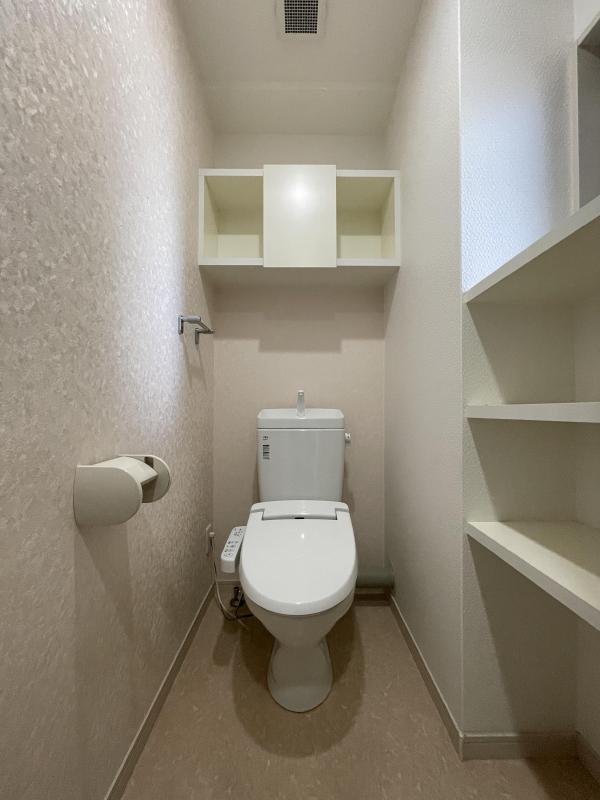 トイレ　同タイプ・参考写真