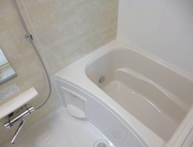 バス・シャワールーム　★追焚き＆浴室乾燥機機能付き★