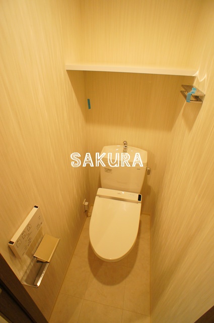 トイレ　嬉しい温水洗浄便座♪