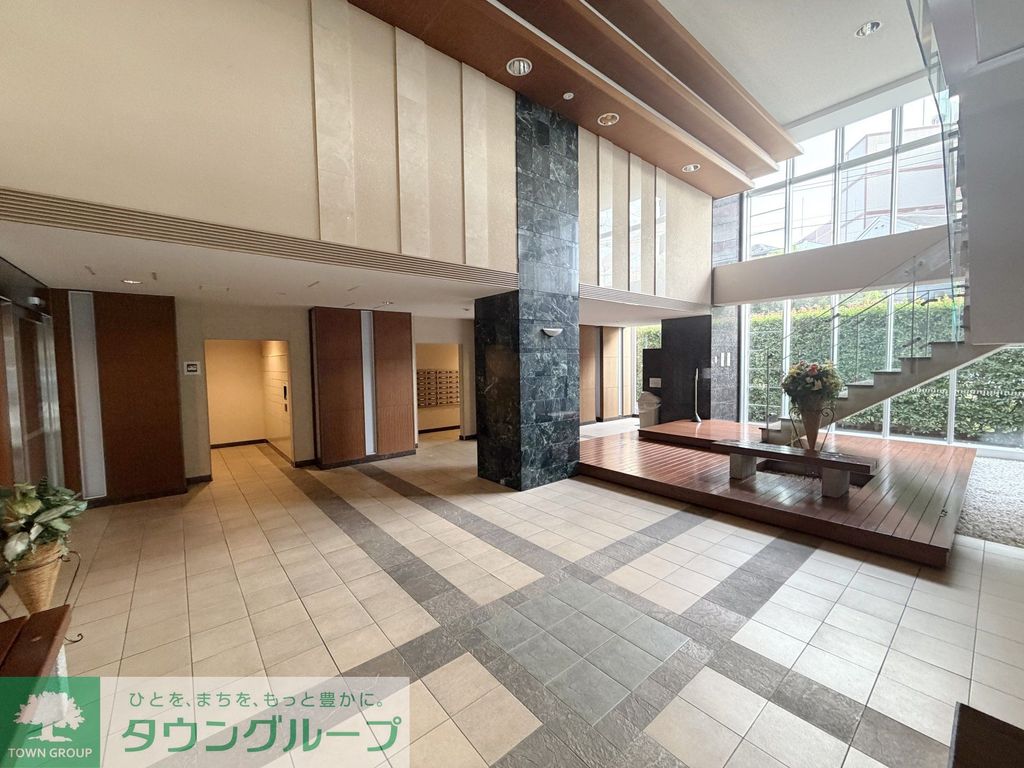 ロビー　エントランス