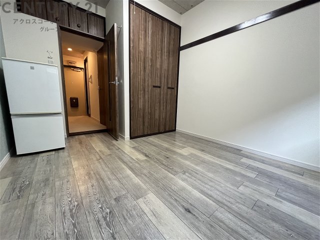 居室・リビング　南向きで日当たり良好なリビングです。