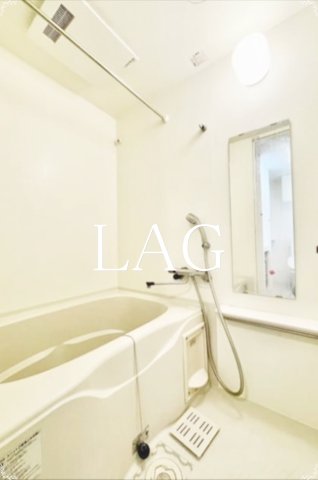 バス・シャワールーム　お風呂です。