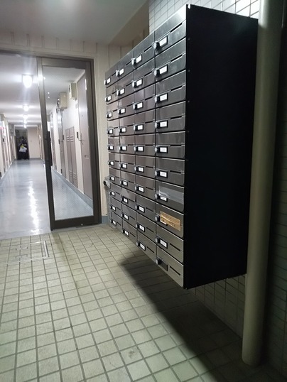 エントランス　ダイヤルポスト