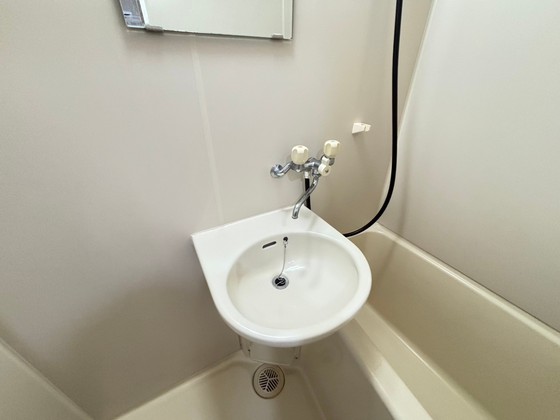 洗面設備　※別部屋の写真です