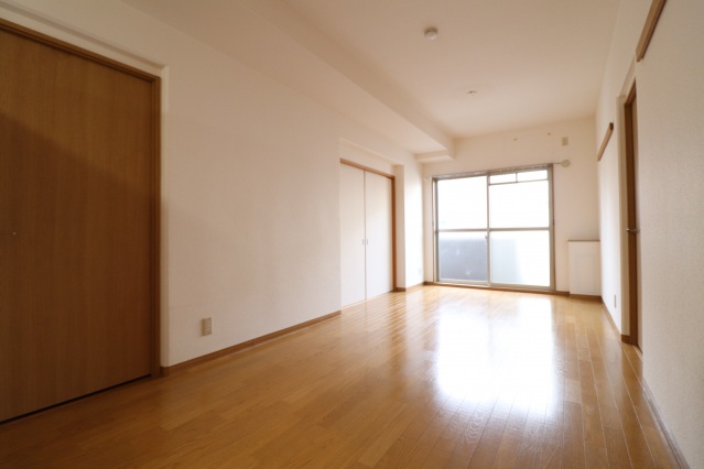 居室・リビング　リビング