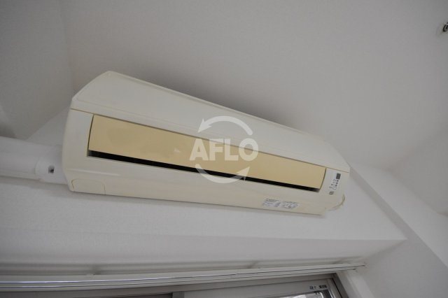 その他設備　アーデン西天満　エアコン