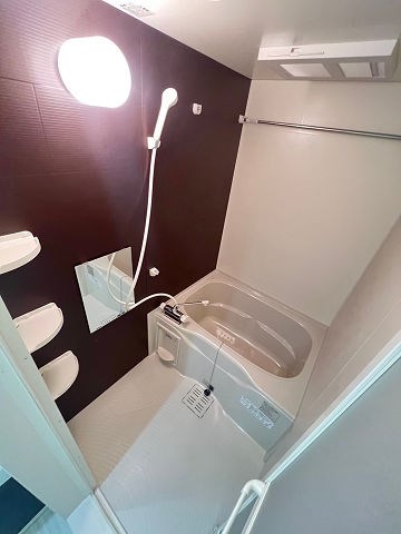 バス・シャワールーム　きれいなお風呂です