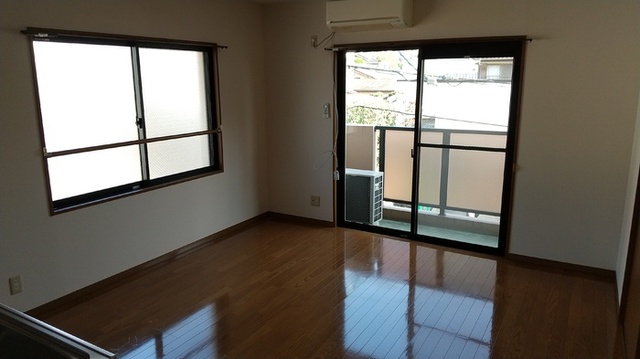 居室・リビング　リビング