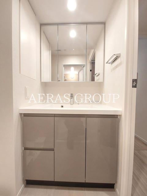 洗面設備　同仕様参考