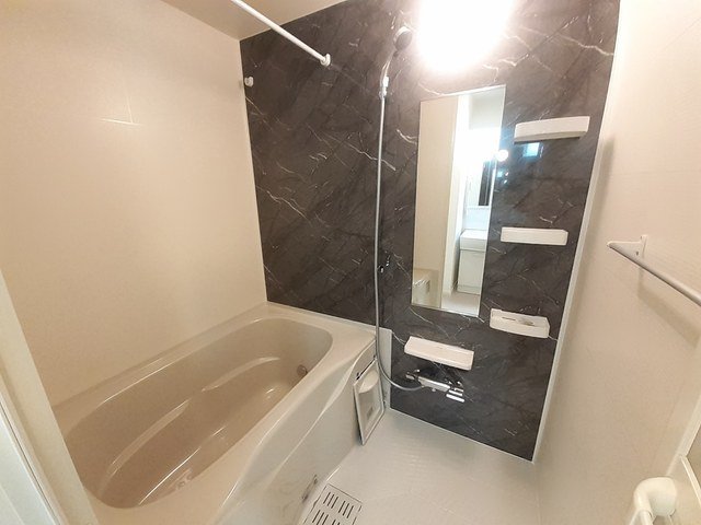 バス・シャワールーム　きれいなお風呂です