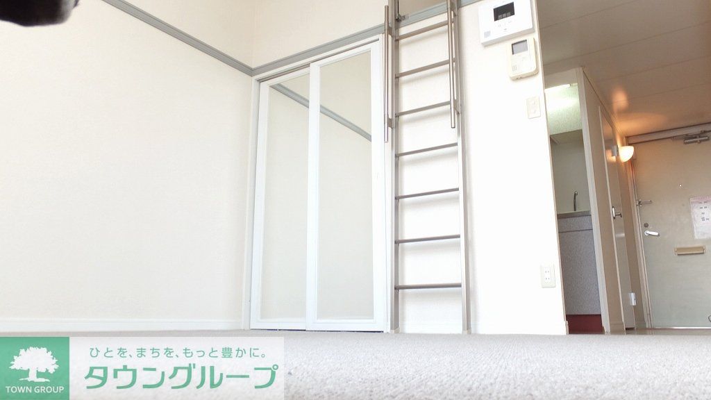 居室・リビング　家具家電無し