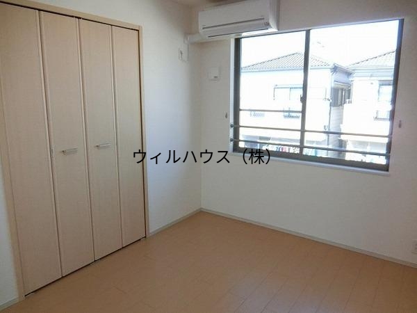 その他部屋・スペース　明るい洋室！