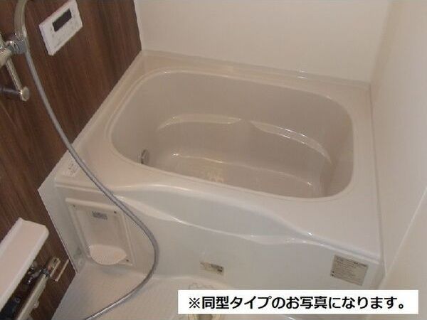 バス・シャワールーム　同タイプのお部屋イメージとなります