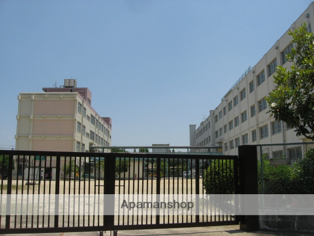 小学校　高槻市立玉川小学校（小学校）まで442m