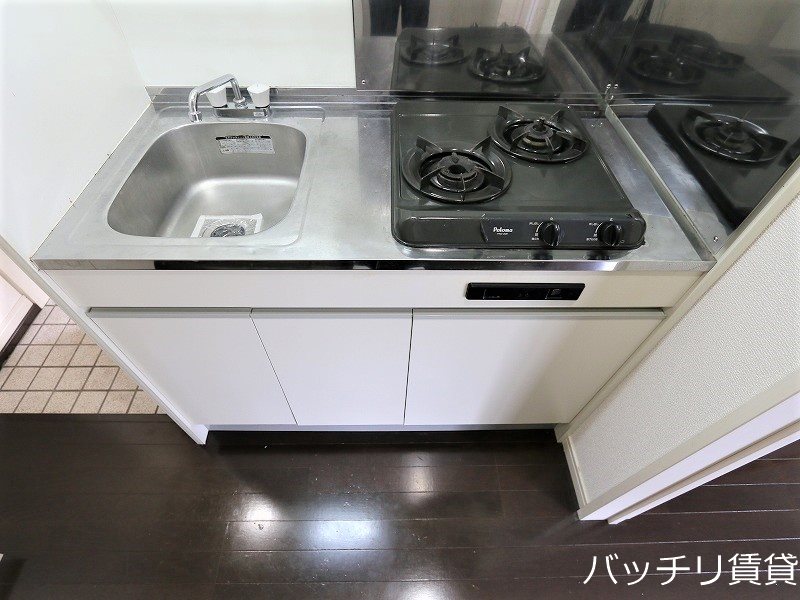 キッチン　画像は別号室イメージの為、現況を優先いたします。