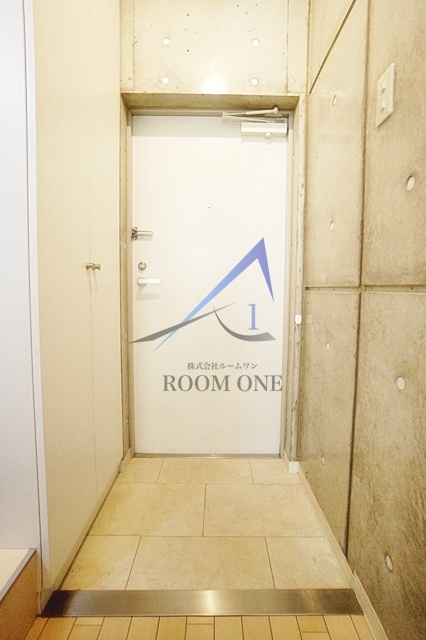 玄関　玄関です。