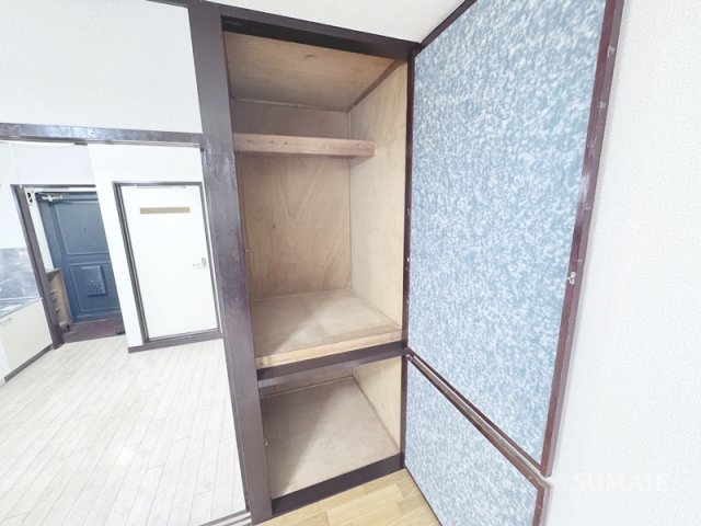 収納　洋室の収納です☆