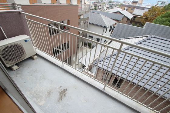 バルコニー　※別号室のお写真です
