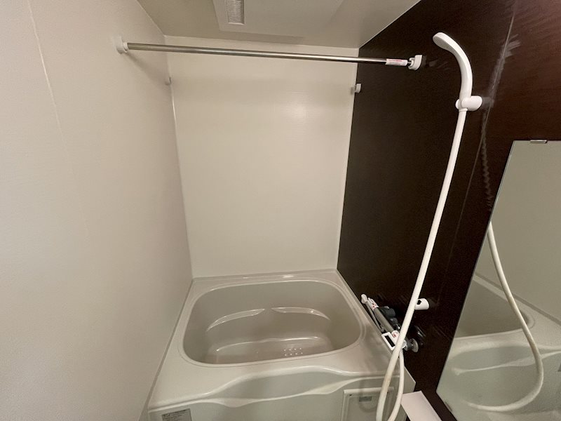 バス・シャワールーム　同物件別部屋