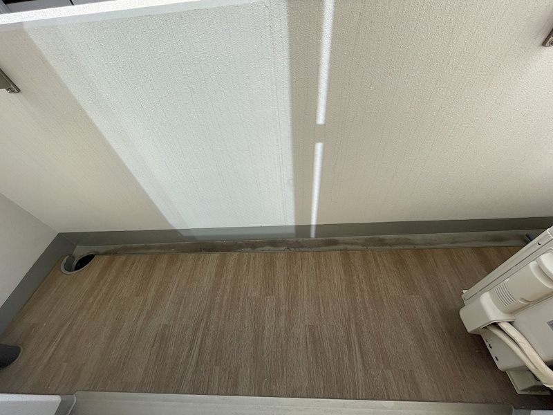 バルコニー　同物件別部屋