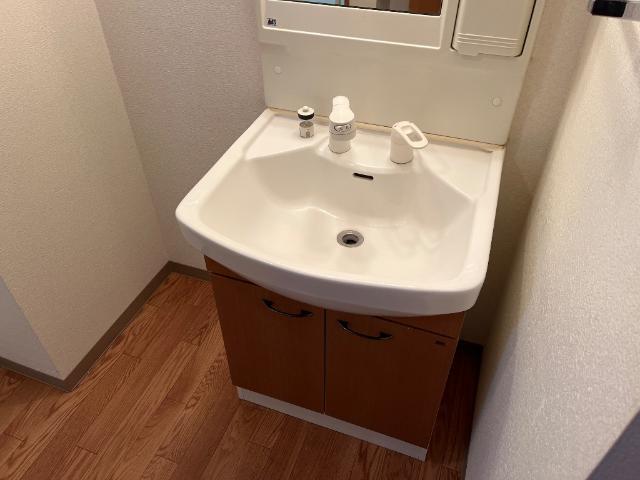 洗面設備　洗髪洗面化粧台（イメージ）