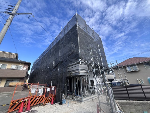 建物外観　オートロック付きで安心です♪